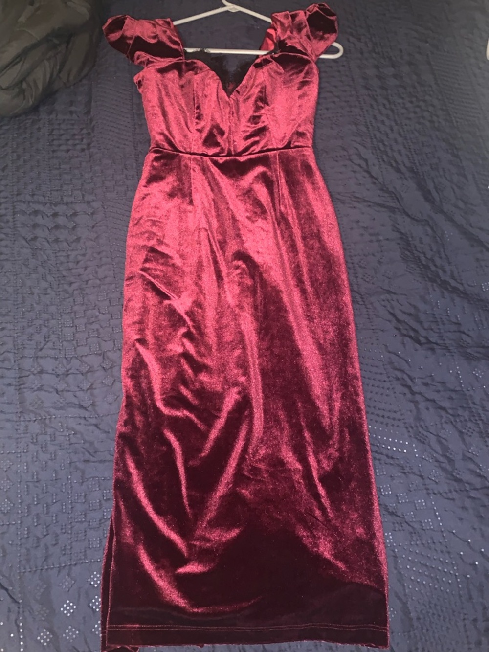 La Femme en Noir- Baudelaire Wiggle Dress Oxblood
